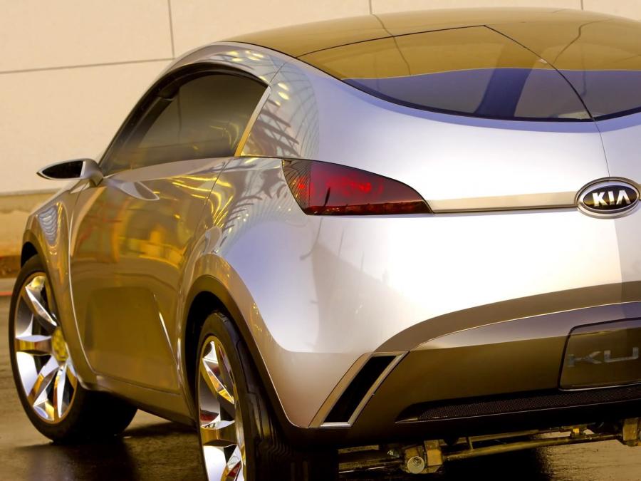  Kia Kue Concept 2007 года  (фото 17 из 55)